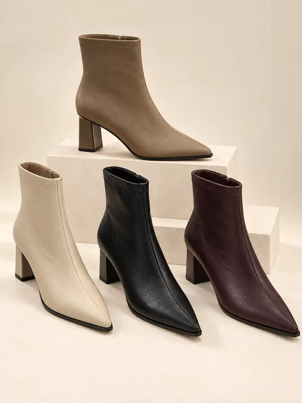 Boots, AI-styled product display GZ-BT-033