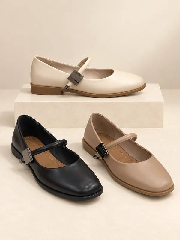 Pumps & Flats, AI-styled product display GZ-PF-036