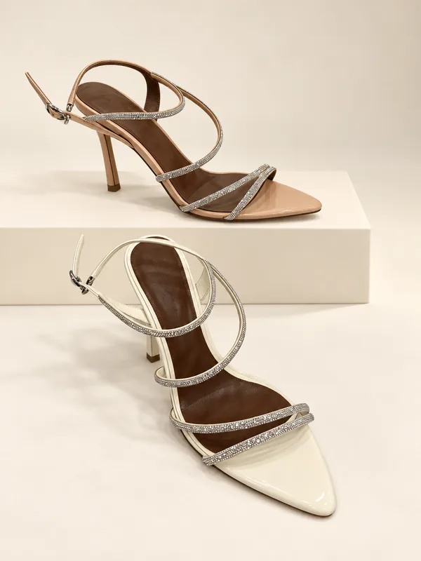 Sandals, AI-styled product display GZ-SA-007